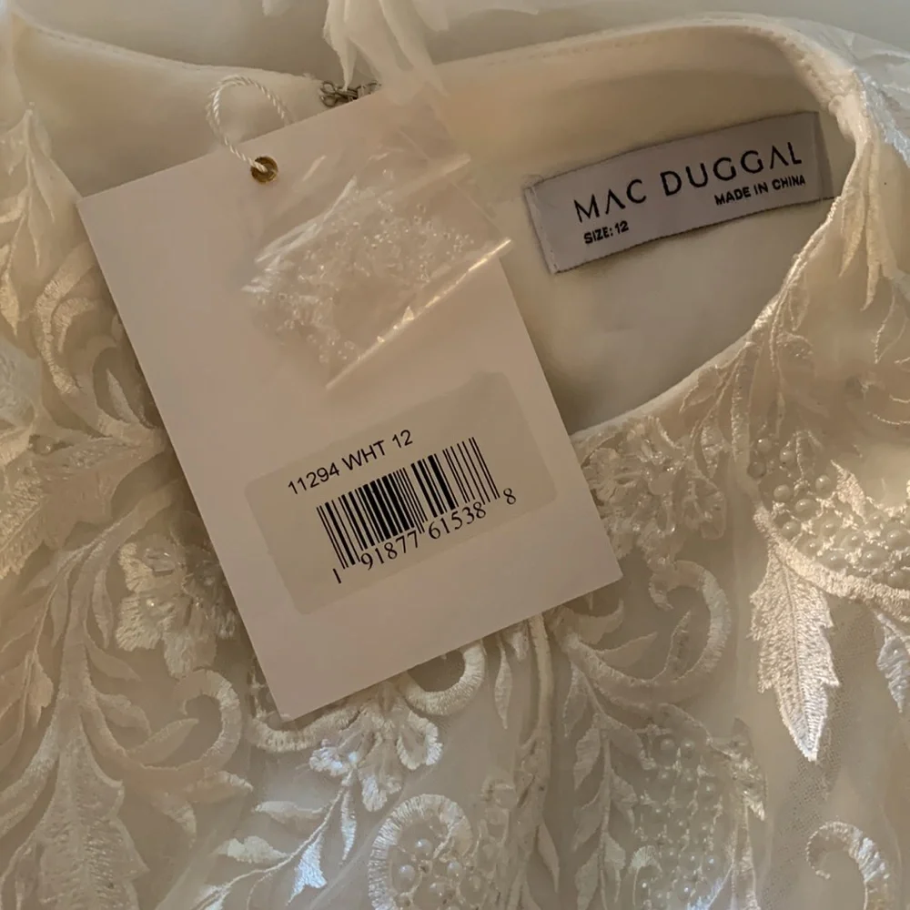 Mac Duggal White Floral Appliqué Tulle Cocktail Dress - Picture 15 of 16